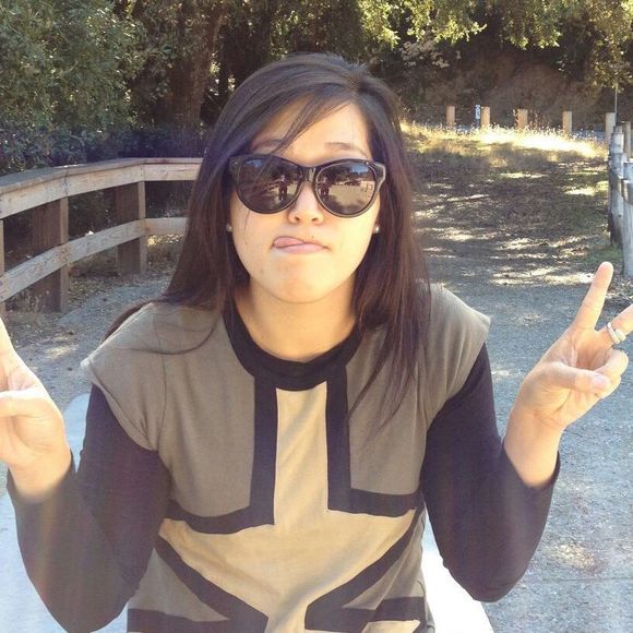 Meet your Posher, Jean - Picture 1 of 1